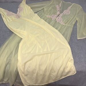 Vintage Nightgown Robe Set Medium Nylon Lace Fairy Sheer Yellow Romantic Grunge